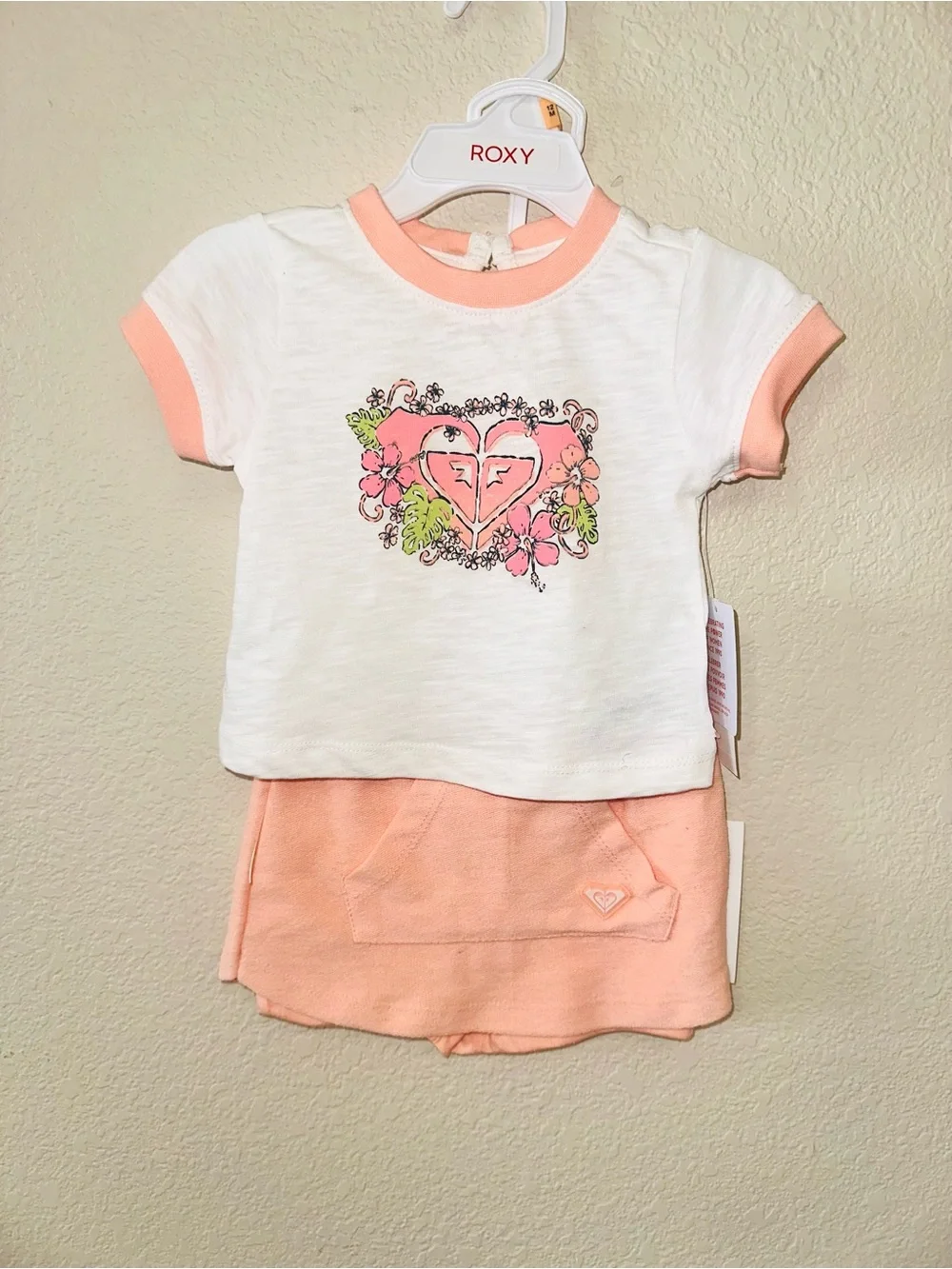 New Baby Roxy Outfit